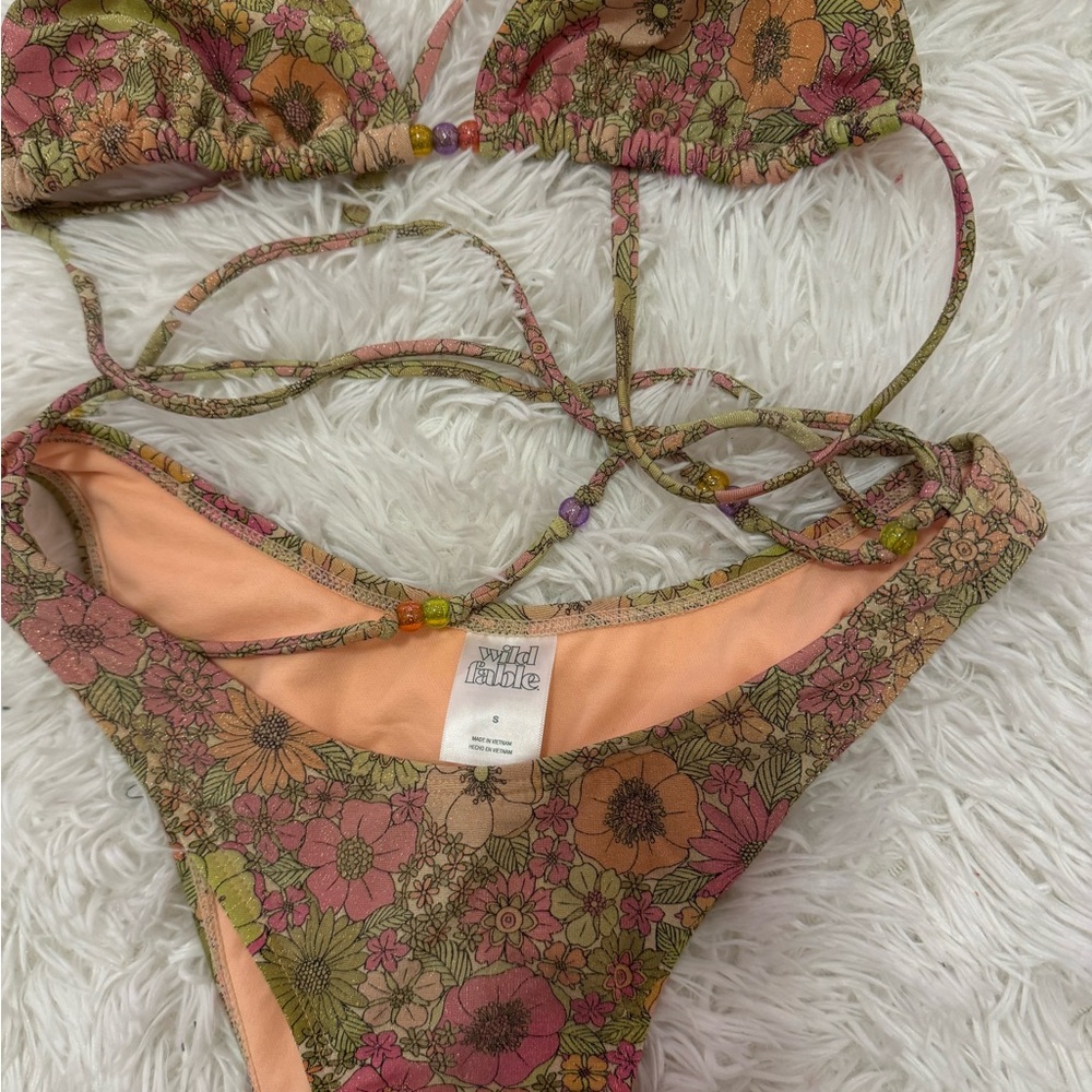 adorable trendy 2 piece bikini from target size S - Picture 2 of 4